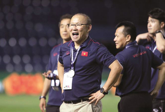 VFF gia hạn hợp đồng với HLV Park Hang-seo, Park Hang-seo, VFF, AFF Cup, Thái Lan đang nhòm ngó, VFF phải gia hạn HLV Park Park Hang-seo, Đội tuyển Việt Nam, Thái Lan, VFF