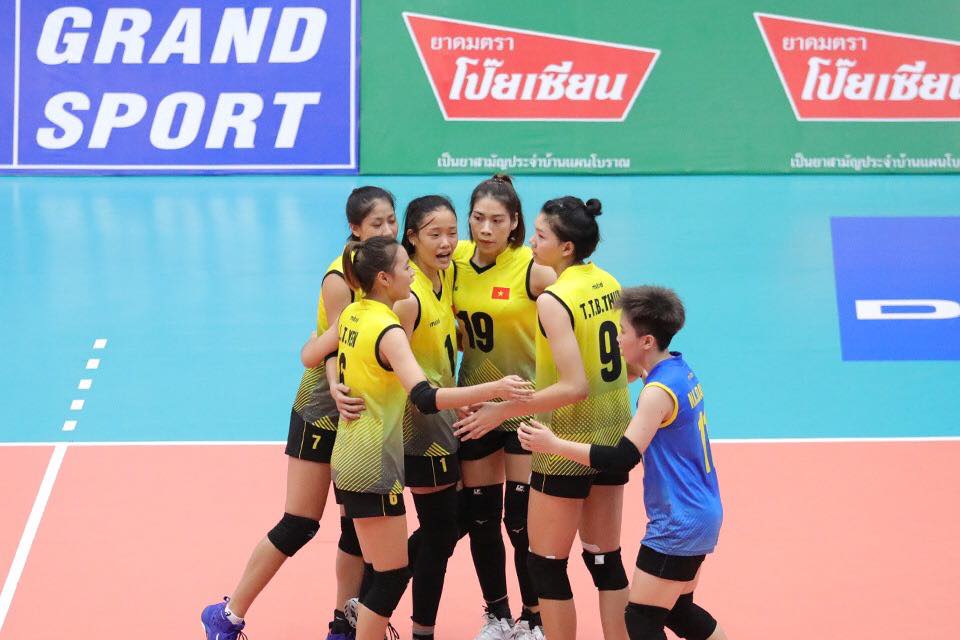 Các nữ tuyển thủ U23 Việt Nam có một ngày thi đấu ấn tượng giải bóng chuyền nữ u23 châu á 2019, u23 việt nam vs u23 thái lan, giải bóng chuyền nữ châu á