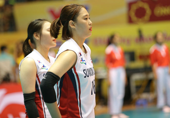 Yu Hwa Kwak sinh năm 1993, cao 1m79 với gương mặt vô cùng xinh đẹp vtv cup 2017, vtv cup 2019, suwon hàn quốc, giải bóng chuyền nữ quốc tế vtv cup 2019, hot girl bóng chuyền