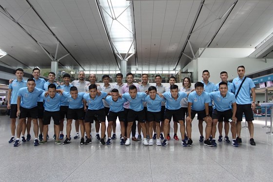 Các cầu thủ Thái Sơn Nam tại sân bay Tân Sơn Nhất trưa ngày 29/7 clb thái sơn nam, giải futsal clb châu á 2019, thái sơn nam giành ngôi á quân