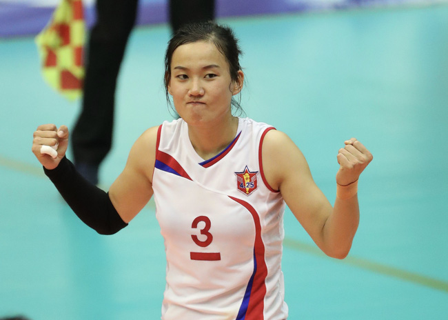 Phong cách ăn mừng rất 'chất' của chủ công 27 tuổi jong jin sim, vtv cup 2019, việt nam vs triều tiên, bóng chuyền vtv cup 2019, chủ công đội tuyển triều tiên