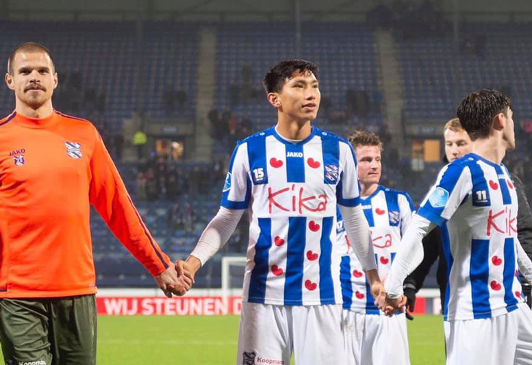 SC Heerenveen đang đàm phán gia hạn với Văn Hậu doan van hau