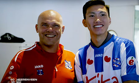 Đoàn Văn Hậu nằm trong kế hoạch của HLV Johnny Jansen doan van hau