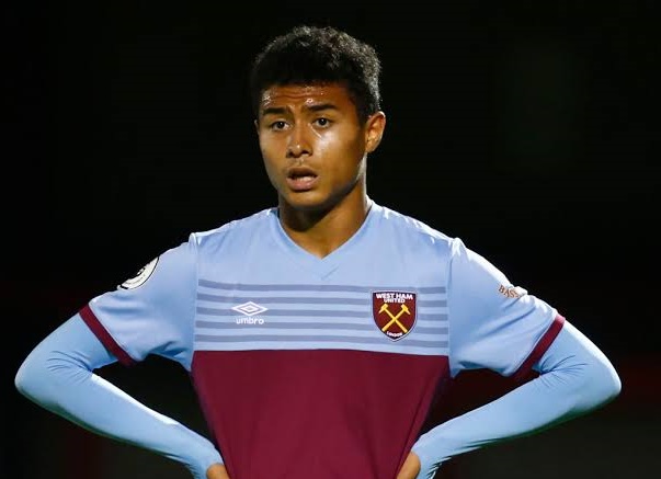 Veron Parkes là một trong những ngôi sao trẻ hàng đầu của Học viện West Ham Veron Parkes