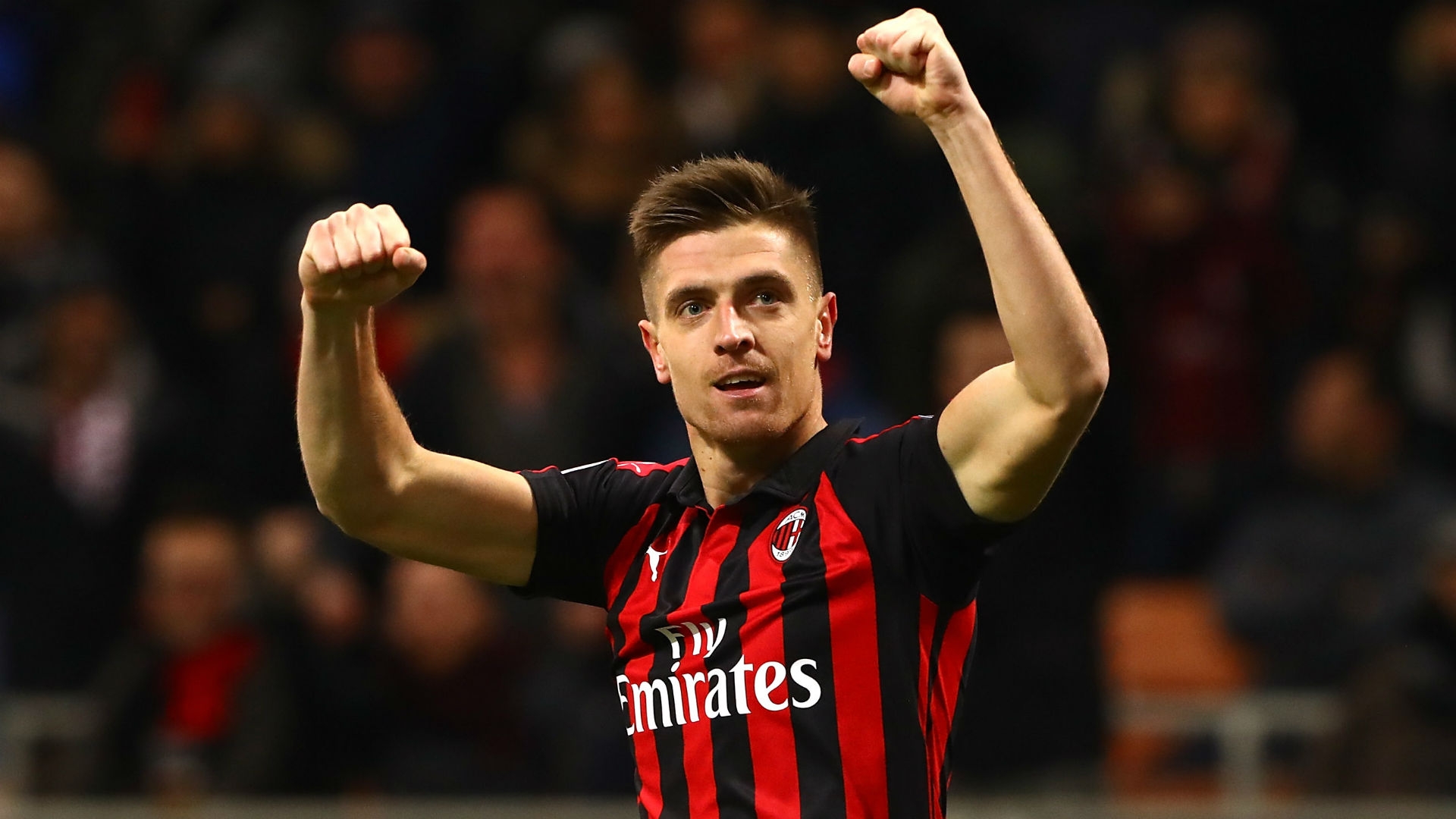 Gây ấn tượng mạnh trong màu áo AC Milan, Piatek đang trở thành chân sút không thể thay thế ở sân San Siro Krzysztof Piatek, ac milan, serie a, champions league, đại bàng trắng, san siro