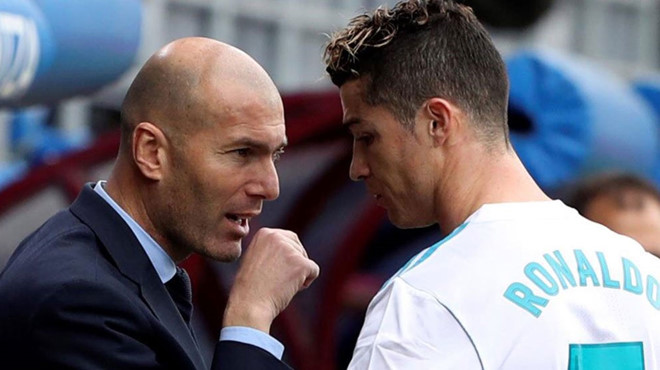 Zidane quản trị phòng thay đồ tốt real 1-4 ajax, real bị loại c1, champions league, vong 1/8 champions league, ronaldo, zidane