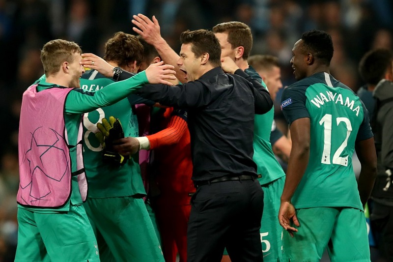 Thầy trò Pochettino ăn mừng chiến thắng đầy cảm xúc cúp C1, Man City 4-3 Tottenham, tứ kết C1, Champions League, bán kết Champions League