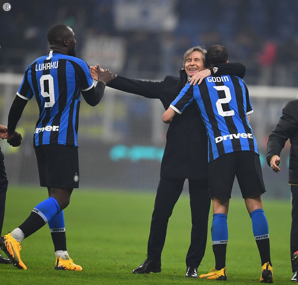Thi đấu hay hơn, Lukaku và đồng đội đã giành trọn vẹn 3 điểm sau trận đấu. Ảnh: Internet Inter, Inter vs AC, Lukaku, Ibrahimovic, Inter Milan