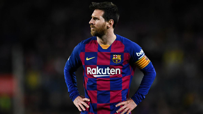 Messi vẫn phải gồng gánh tập thể Barca đang khủng hoảng. Ảnh: Internet Barca, Barcelona, Messi, Iniesta, Barca Iniesta