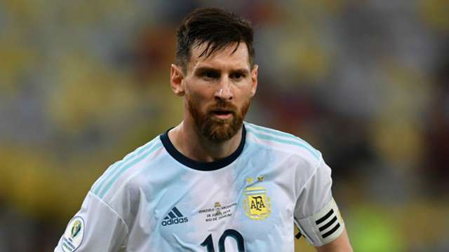 Danh hiệu với ĐT Argentina vẫn chưa tới với Messi Lionel Messi, Messi bị loại, Copa America 2019, Argentina, Brazil vs Argentina, messi buồn, argentina thua, messi bại trận, argentina thất bại