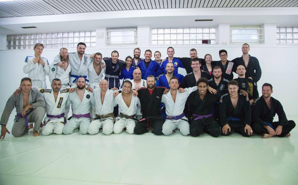 Dũng Phạm và các đồng đội ở Đức, bước ngoặt đầy bất ngờ với BJJ. BJJ, Brazilian Jiu-jitsu, Dũng Phạm, Agoge, DOG Brothers, võ, thể thao