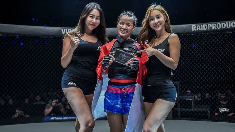 Nữ hoàn tán thủ Priscilla - võ sĩ năng nổ nhất 2018 với 5 trận đấu quyết định khởi động hành trình 2019 từ rất sớm. one championhsip, xem trực tiếp one championship 2019, one eternal glory