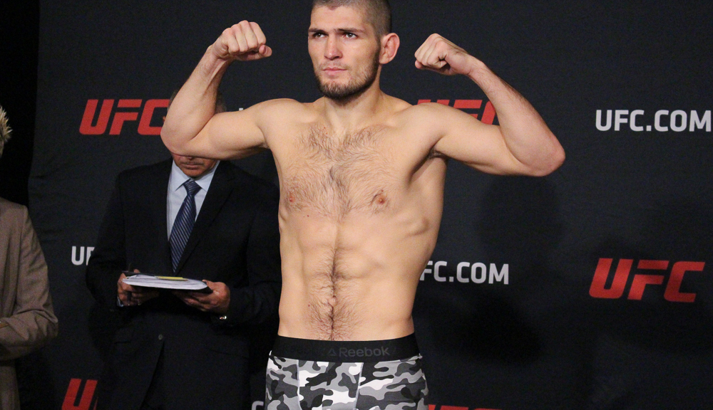Hơn 10lbs so với hạng 155lbs, Khabib sẽ nhẹ nhàng hơn nhiều trong quá trình cắt cân. ufc, mma, khabib nurmagomedov, george st pierre, gsp