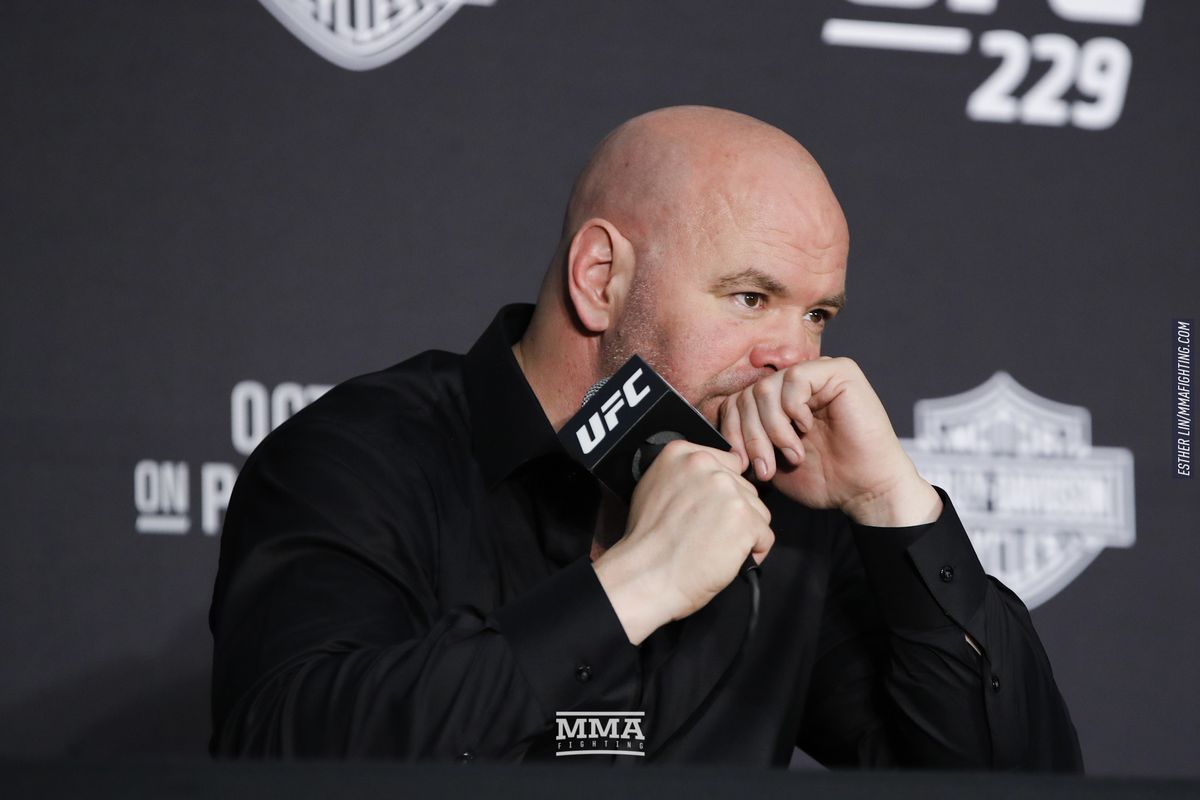 Từng tiếc nuối vì sự cố tại 229, giờ đây Dana White tiếp tục đau đầu vì những tính toán cho hạng nhẹ thời gian tới. dana-white-bat-ngo-voi-an-phat-nhan-tam-danh-cho-khabib