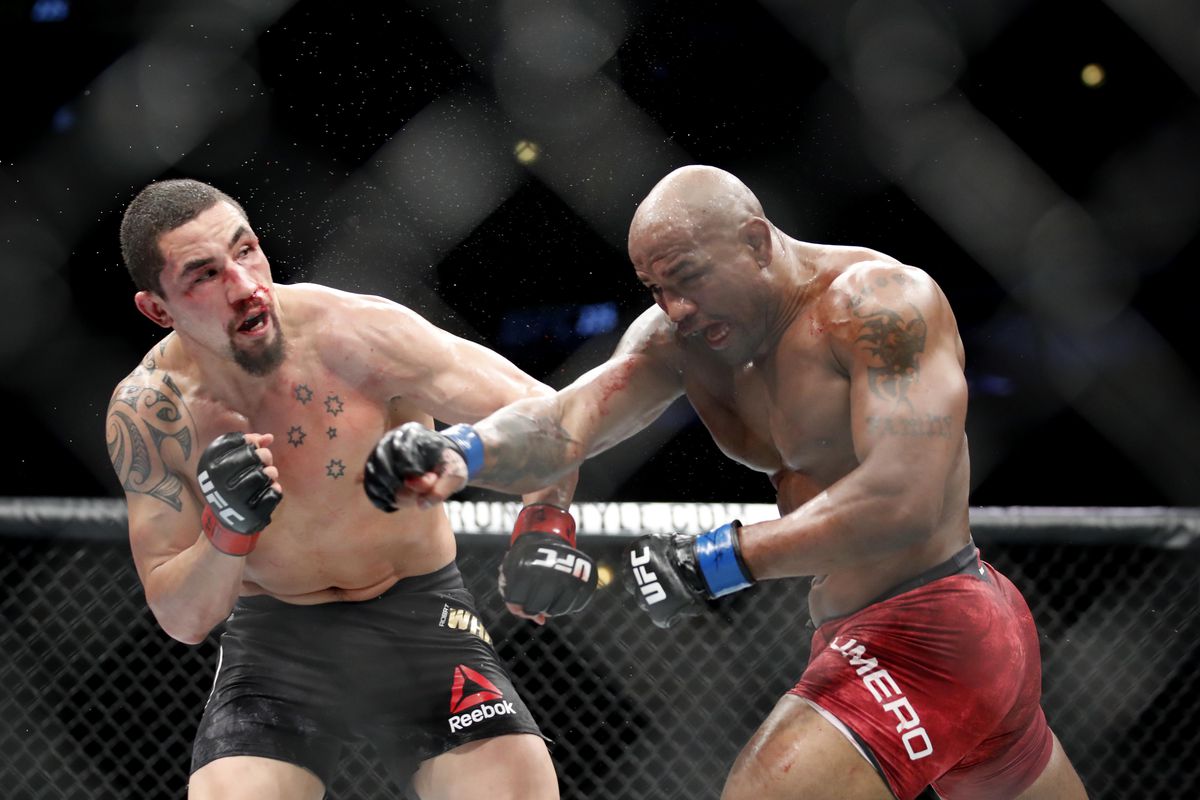 Hai lần vượt qua Yoel Romero, Whittaker hiểu tay đấm người Cuba là một thử thách đầy mạo hiểm với bất kì ai. ufc, ufc 234, robert whittaker, kelvin gastelum, yoel romero, israel andesanya,