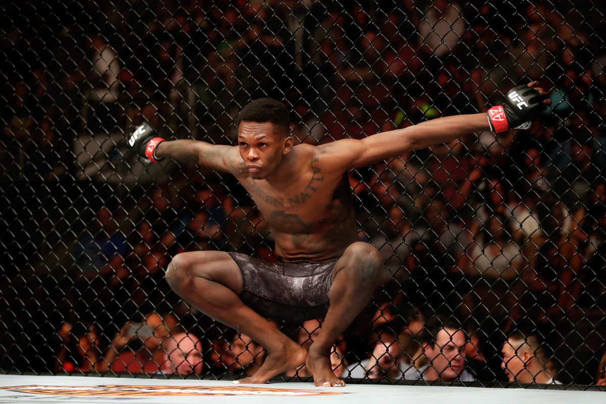 Dường như Adesanya đã mở sẵn ý tưởng chuyển lên hạng của Jon Jones. jon jones, israel adesanya, lên hạng, ufc