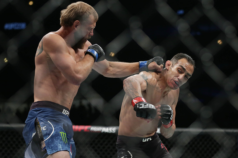 trực tiếp ufc, xem trực tiếp ufc, ufc 238, tony ferguson, donald cerrone, henry cejudo, marlon moraes,