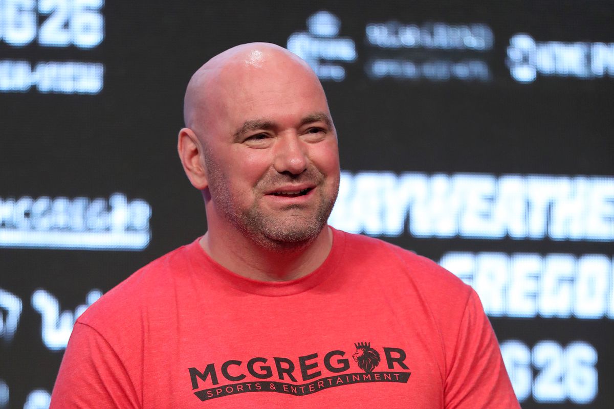 Dana White đã gắn bó với UFC 18 năm qua và sẽ là một hành trình 10 năm nữa với bản hợp đồng mới. tom cruise justin bieber đánh mma, justin biebier thách đấu tom cruise, ufc, mma, dana white