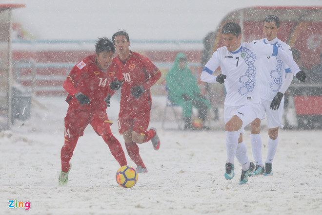 Kết quả hình ảnh cho trận đá bóng U23 trong tuyết trắng