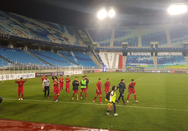 Cầu thủ U19 Việt Nam ghi điểm trong mắt HLV Park Hang Seo tin bong da, hlv park hang seo, u19 viet nam, hong son, vleague