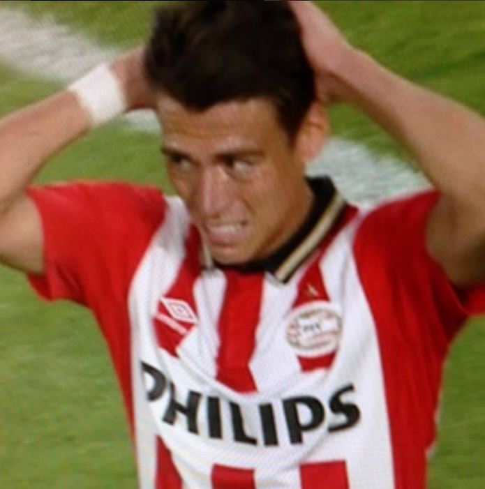 Moreno hoang mang và cảm thấy tội lỗi sau khi chứng kiến Shaw dính chấn thương nặng Dương Văn Hào, Huỳnh Tấn Tài, Văn Hào gãy chân, Luke Shaw, Moreno