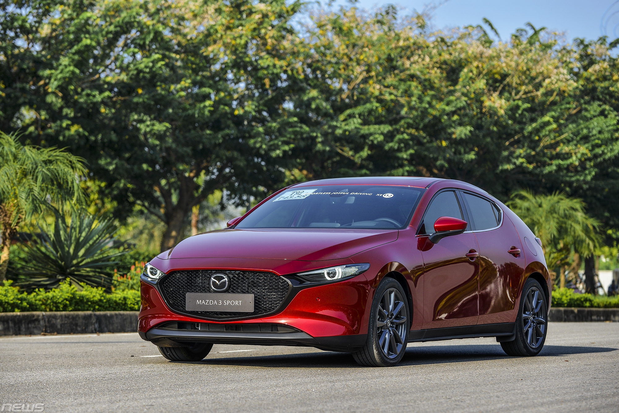 Top 10 mẫu xe ô tô bán chạy nhất tháng 2/2020, Mazda3 top 5