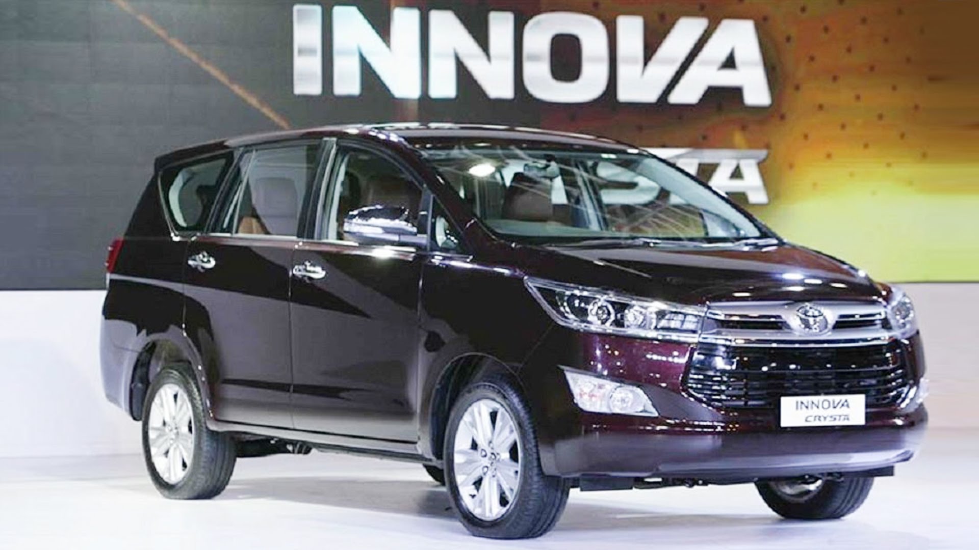 Top 10 mẫu xe ô tô bán chạy nhất tháng 2/2020, Toyota Innova top 6