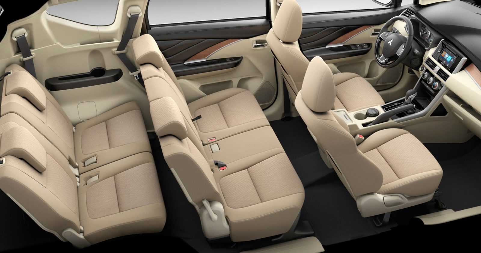 Khoang nội thất của Mitsubishi là sự kết hợp hoàn hảo và khéo léo của hai tone màu đen - nâu cùng viền trang trí dạng lưới bạc, tạo nên sự sang trọng, và tinh tế. Khoang nội thất của Mitsubishi là sự kết hợp hoàn hảo và khéo léo của hai tone màu đen - nâu cùng viền trang trí dạng lưới bạc, tạo nên sự sang trọng, và tinh tế.