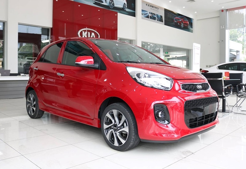 Tại Việt Nam, Kia Morning là dòng xe phù hợp hàng đầu trong đô thị nhờ kiểu dáng nhỏ gọn, di chuyển linh hoạt trong mọi tình huống. Kia Morning 2020