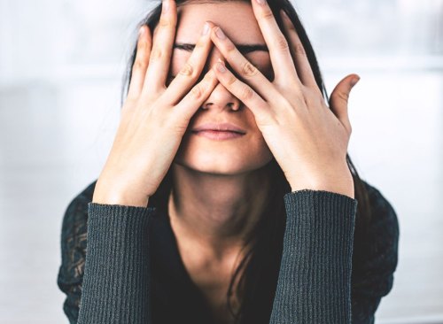 Mua sắm khi bị stress tang can do dau