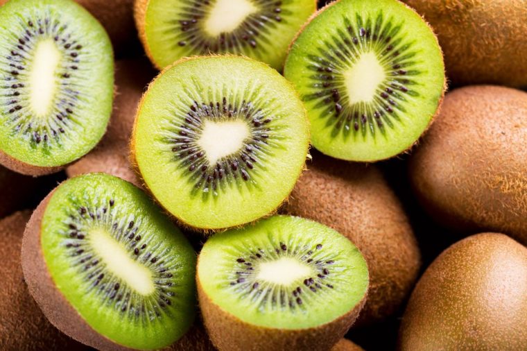 Kiwi chứa nhiều vitamins Kiwi