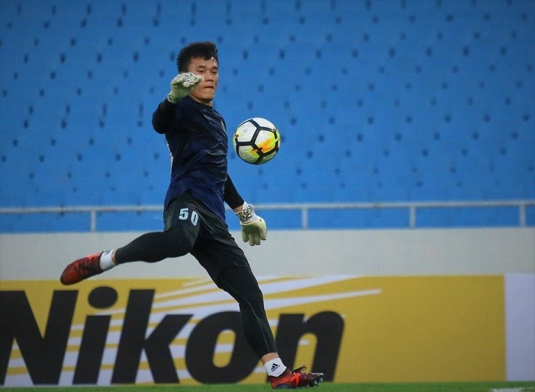 Anh cần được HLV trao cho cơ hội bắt chính nhiều hơn bui tien dung