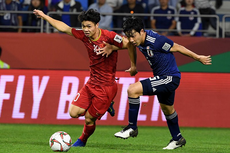 Mẫu tiền đạo như Phượng rất hiếm thấy ở J-League. Ảnh: AFC phuong1
