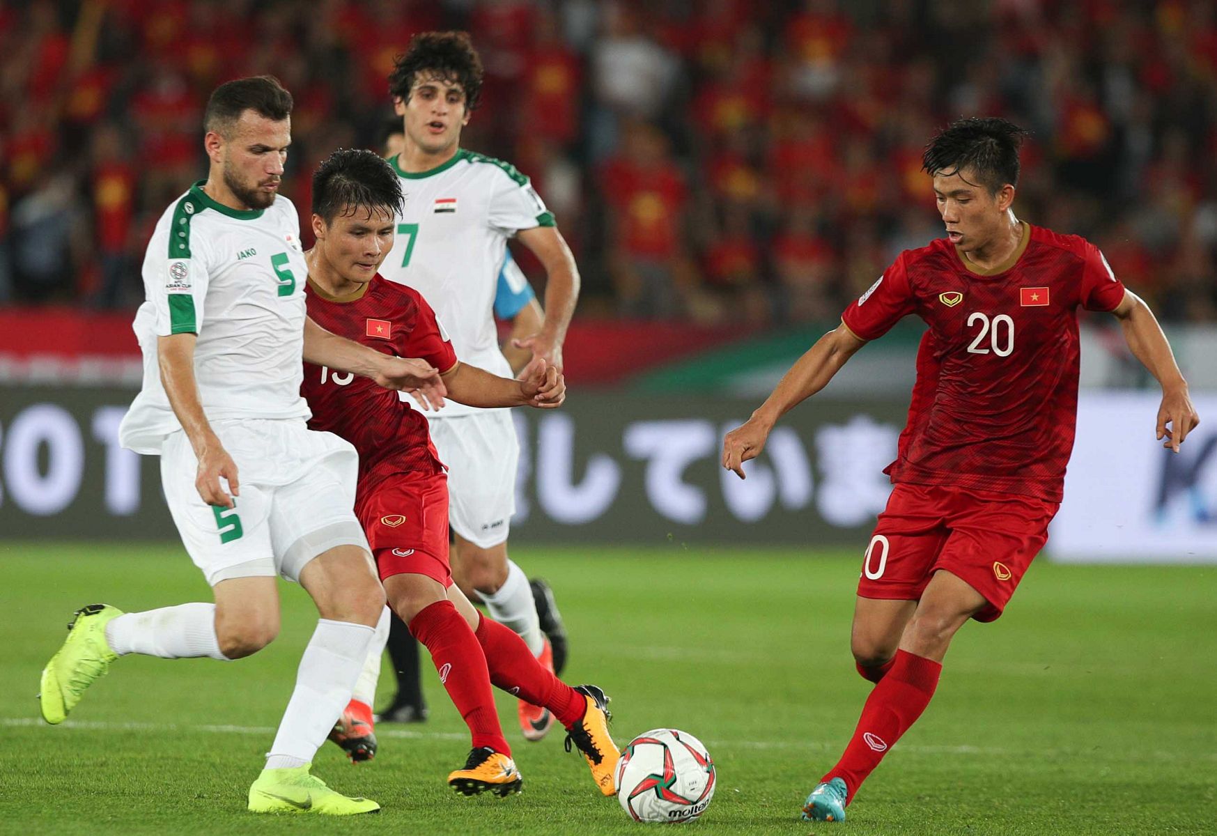 'HLV Park nên tính toán dài hơi cho Vòng loại World Cup 2022'. Ảnh: AFC park hang seo