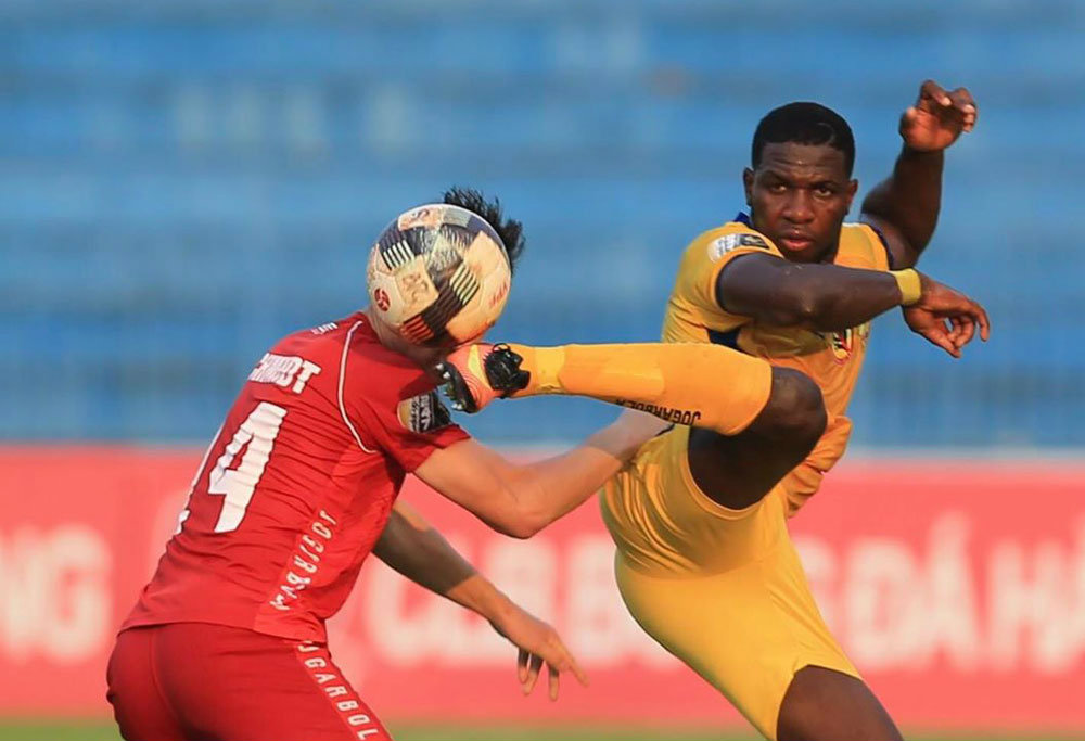 Thanh Hóa tiếp tục thăng hoa sau ngày bầu Đệ tái xuất. thanh hoa fc