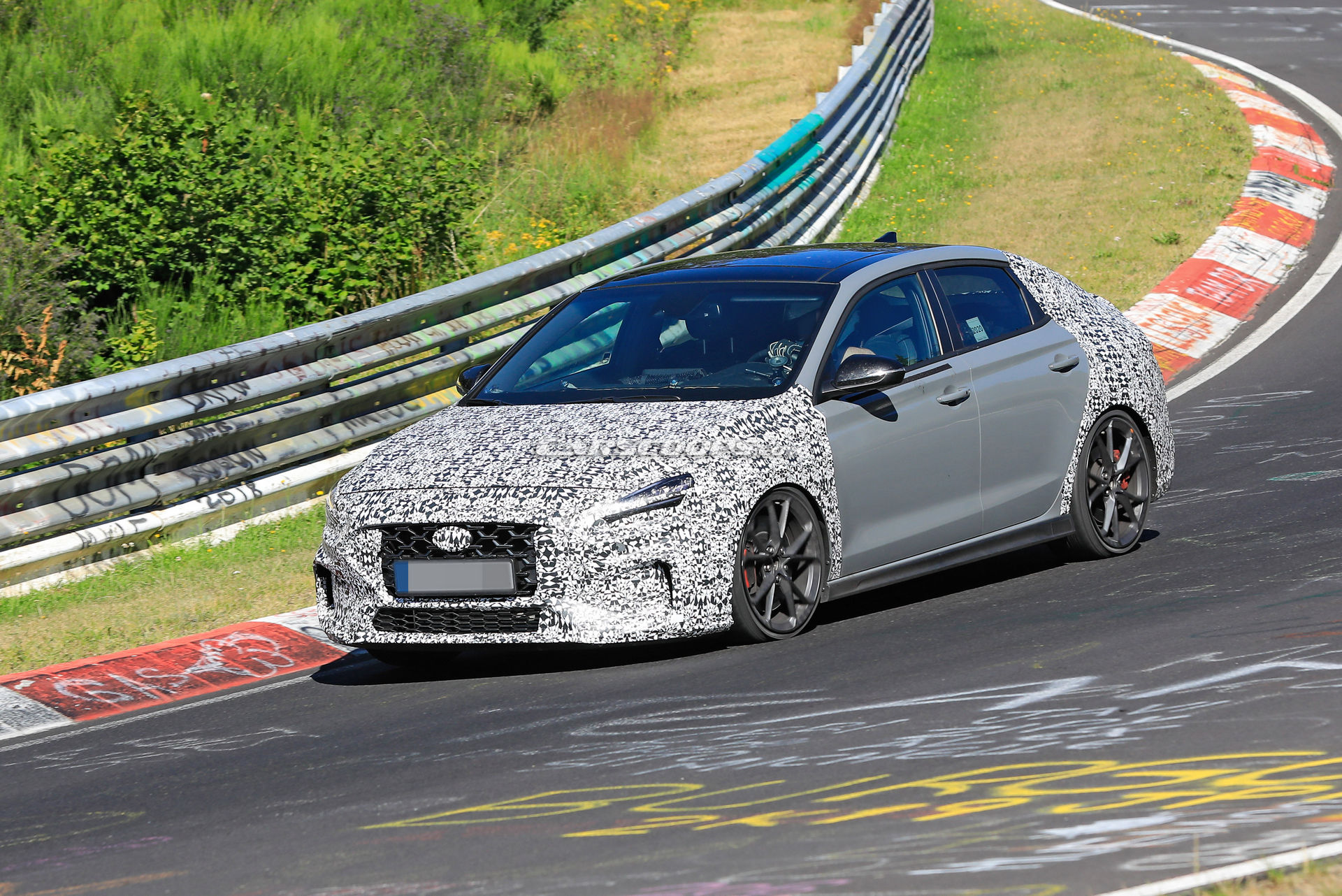 Hyundai i30 N 2021 chạy thử