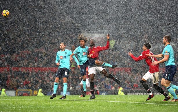 Lukaku ghi bàn cho Mu ở trận lượt đi Ngoại hạng Anh, Nhận định Ngoại hạng anh, Manchester United