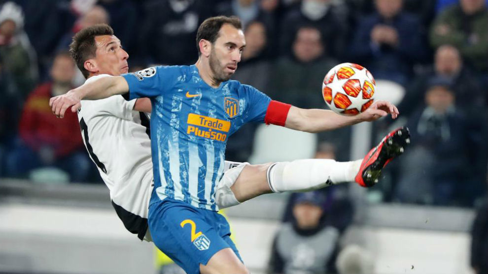 Godin là người đã ghi bàn cho Atletico ở trận lượt đi Juventus vs Atletico, Ronaldo, Ronaldo hattrick, Griezmann, Koke, Godin, Saul, Simeone, Allegri