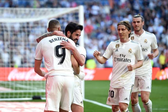 Zidane dự tính mang về 200 triệu euro từ tiền bán những ngôi sao Chuyển nhượng Real, Zidane mua sắm, Real mua sắm, Real thanh lý cầu thủ, Bale rời Real, Varane rời Real, Varane đến M.U, Bale đến M.U