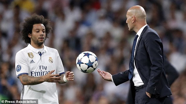 Zidane dành những lời tích cực cho cậu học trò Marcelo Real vs Valencia, Real thua Valencia, bảng xếp hạng Laliga, lịch thi đấu Laliga, lịch thi đấu Real, Zidane phát biểu