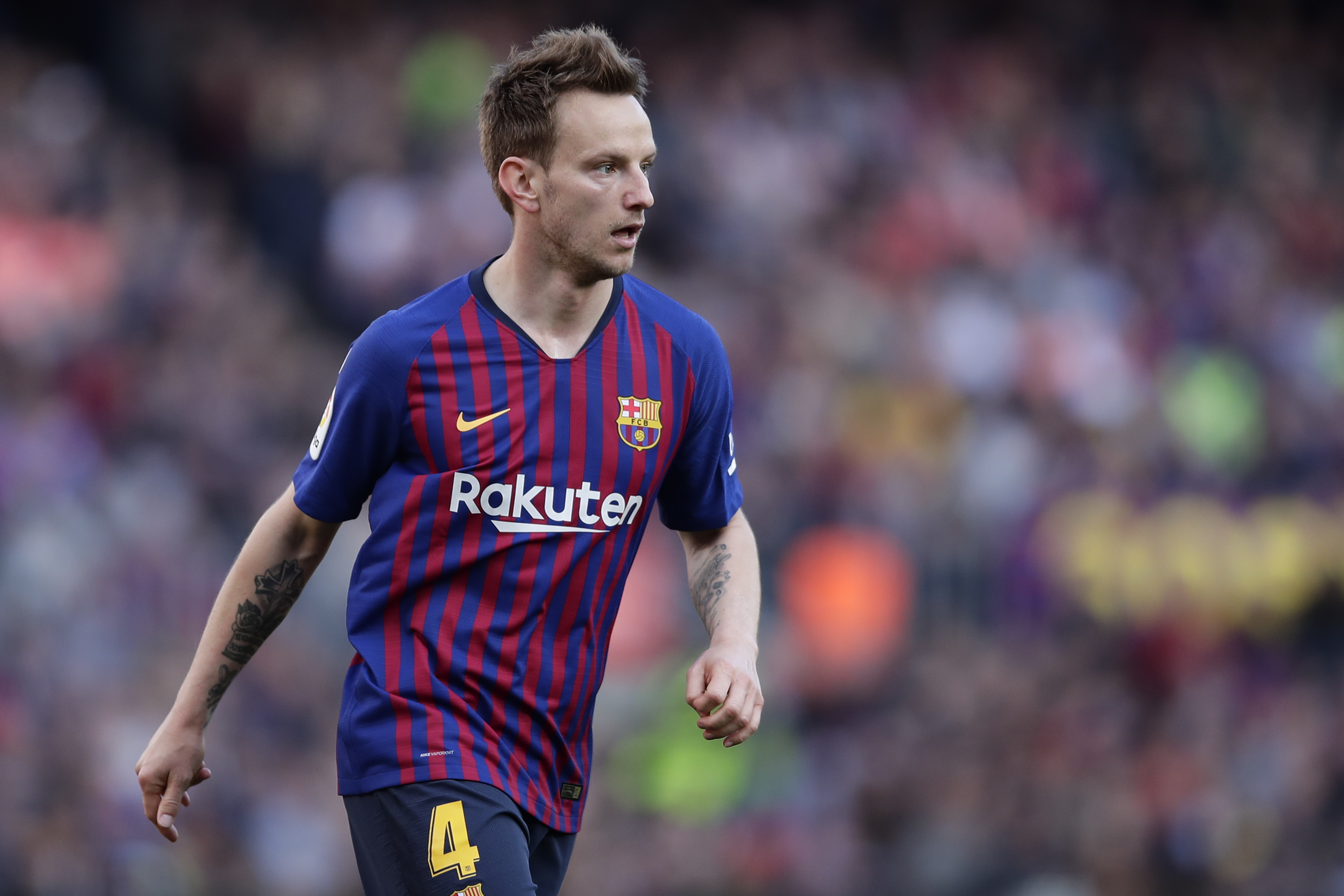 Rakitic sẽ ra đi hè này? Chuyển nhượng Barca, Barca bán cầu thủ, Barca theo đuổi bom tấn, Barca mua ngôi sao, Barca mua bom tấn, chuyển nhượng hôm nay, tin chuyển nhượng