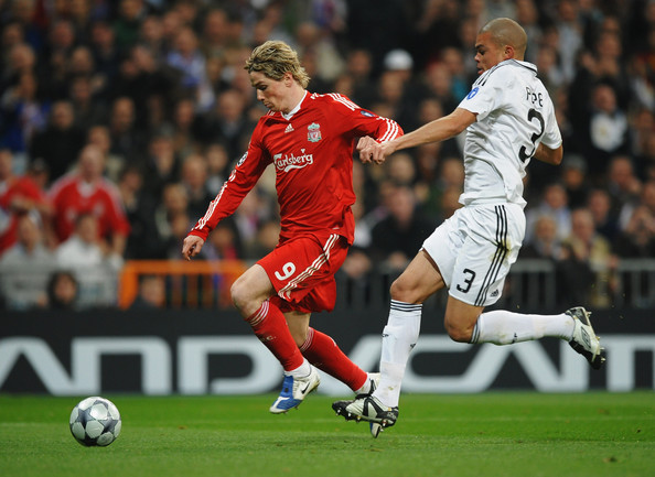 Pepe đã từng có lần đối đầu với Liverpool thời còn khoác áo Real Champions League, UEFA Champions League, Liverpool vs Porto, Pepe dọa nạt Liverpool, tứ kết Champions League, lịch thi đấu champions league