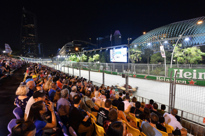 F1 tại Việt Nam, vé đua xe F1, Vé xem F1, F1, xe đua F1, Formula1, đua xe công thức 1, đua xe, thể thao tốc độ, xe hay, xe cộ, F1 grand prix