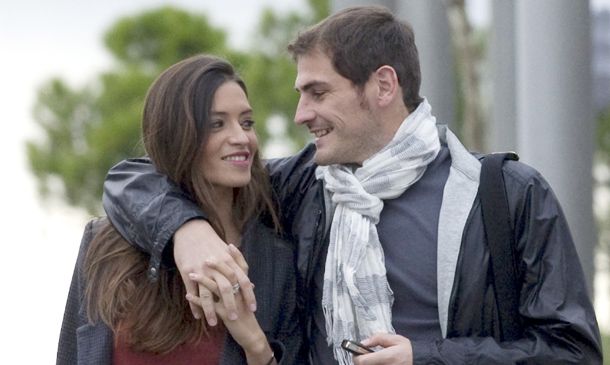 Sóng gió bỗng ập đến với gia đình nhỏ của Casillas Casillas, casillas đột quỵ, casillas giải nghệ, giải nghệ, real madrid, vợ casillas
