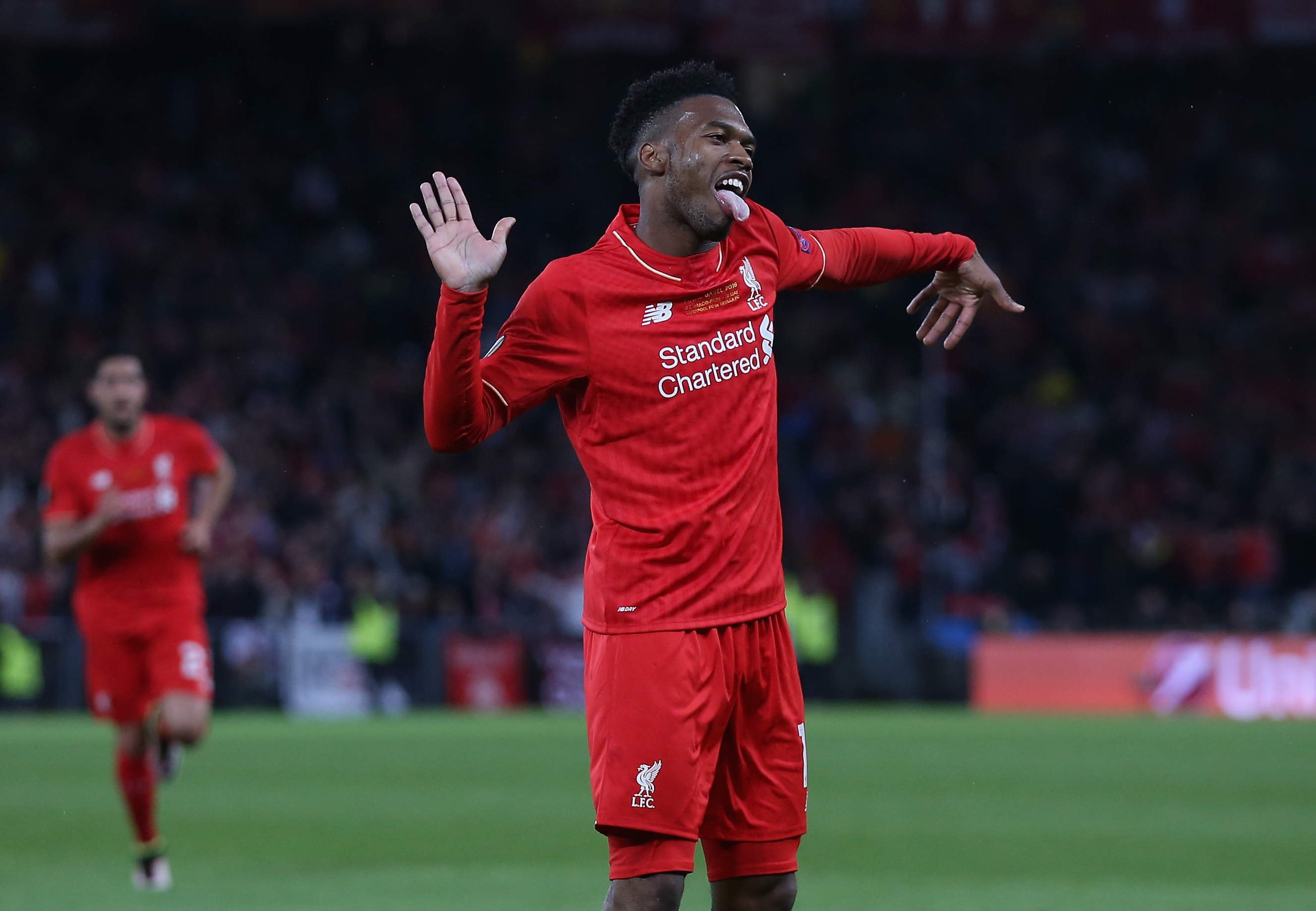 NHM sẽ lại được thấy hình ảnh này trong một màu áo khác của Sturridge? Ngoại hạng anh, premier league, chuyển nhượng, chuyển nhượng hè, chuyển nhượng mu, chuyển nhượng liverpool