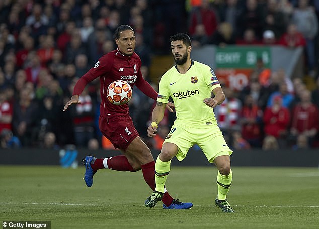 Jovic được đánh giá có lối chơi tương đồng Suarez chuyển nhượng, tin chuyển nhượng 5/6, chuyển nhượng real, tân binh real, real madrid