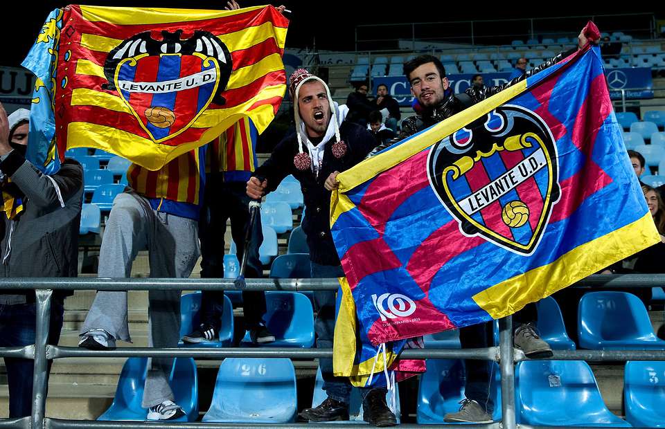 Levante có hành động ý nghĩa trước thềm mùa giải la liga, real, barca, tin chuyển nhượng, chuyển nhượng 17/6, chuyển nhượng real, chuyển nhượng barca