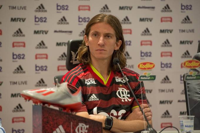 Buổi họp báo bị gián đoạn 1 lúc vì sự cố hy hữu cựu sao atletico, atletico, atletico madrid, kết quả real vs atletico, flamengo, filipe luis