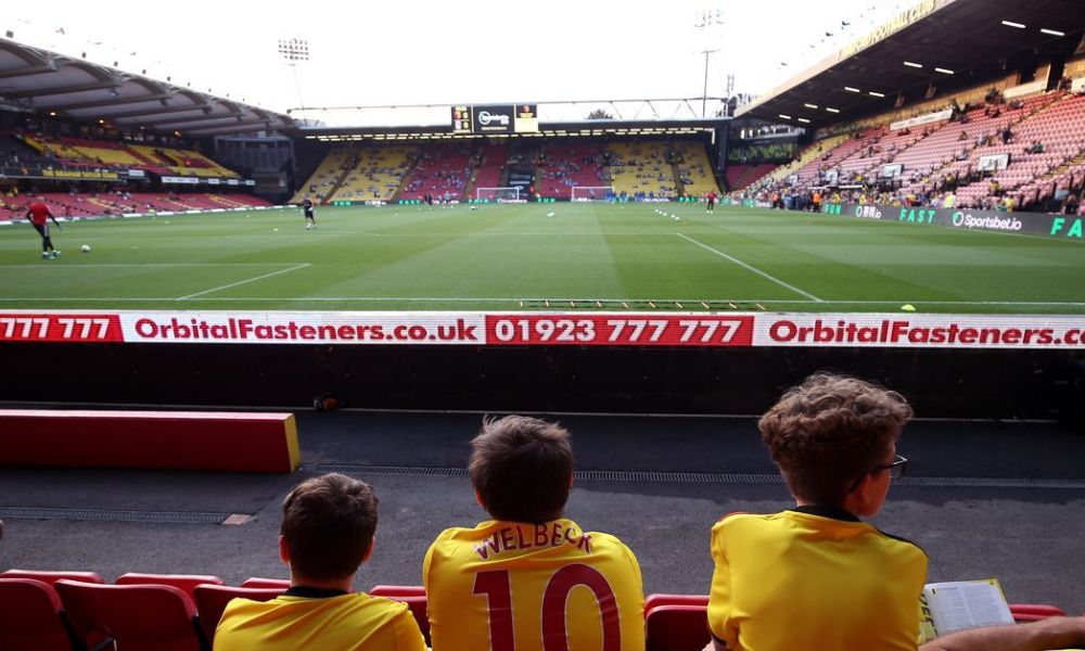 CĐV Watford đặt nhiều niềm tin trong lần thay tướng này - Ảnh: Theshortboll Trực tiếp Watford vs Arsenal, Watford vs Arsenal, trực tiếp Ngoại hạng Anh