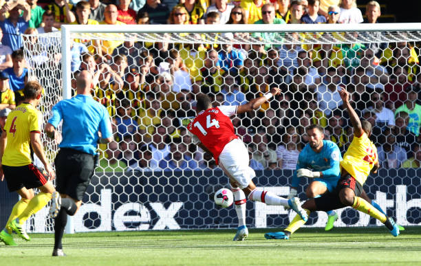 Aubameyang sớm mang về lợi thế cho Arsenal - Ảnh: Getty Kết quả Watford vs Arsenal, Watford vs Arsenal, kết quả ngoại hạng Anh